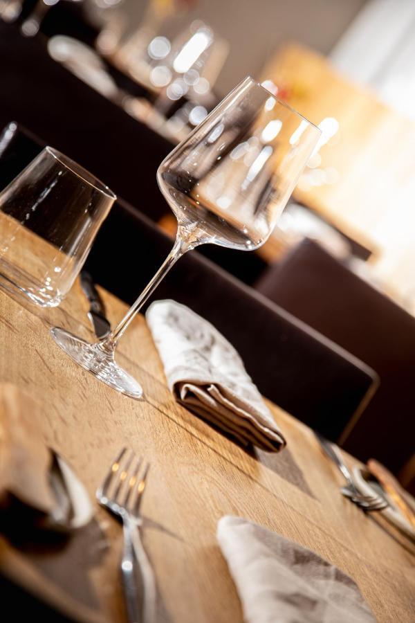 Отель Restaurant271 Бургхаузен Экстерьер фото